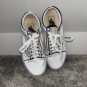Vans White and Black Women's Sneakers